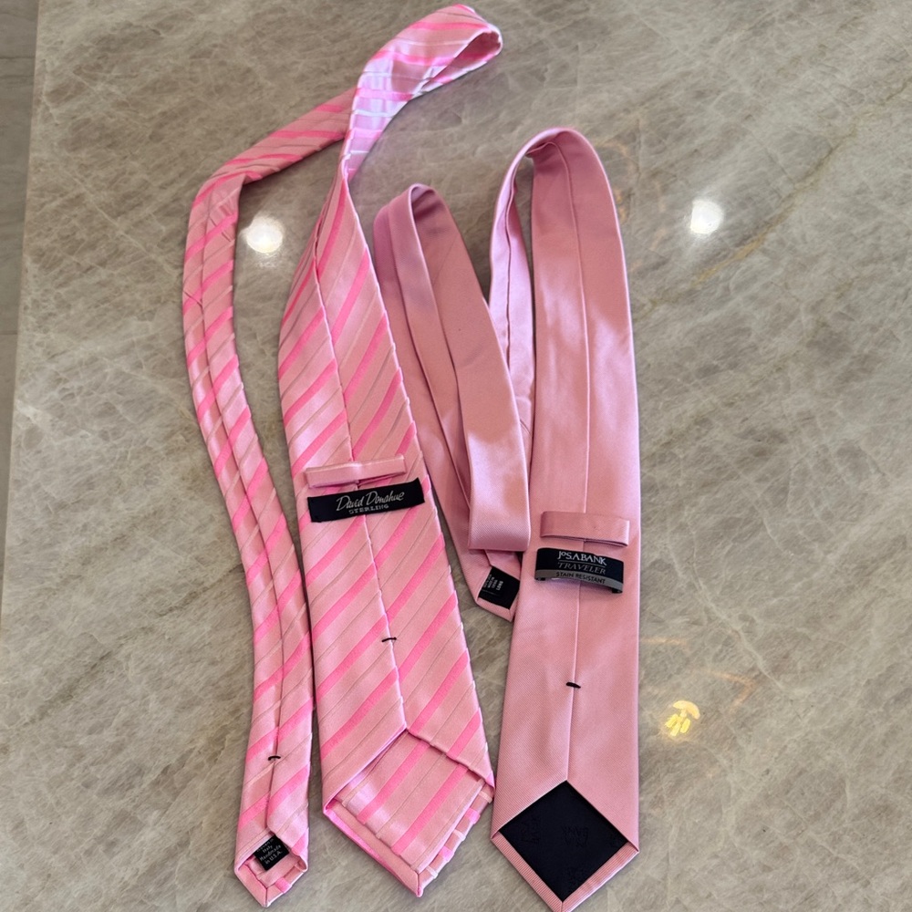 David Donahue & Jos A Banks Pink Tie Set